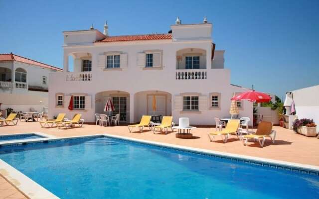 Apartamentos Arcádia by Portugalferias