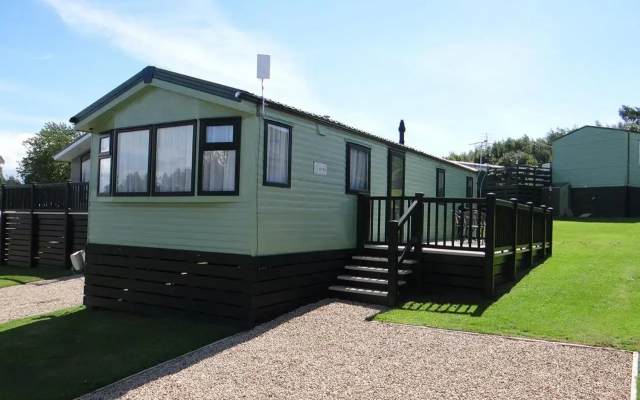 Springhouse Country Park