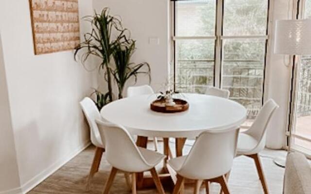 Sea Breeze Apartments