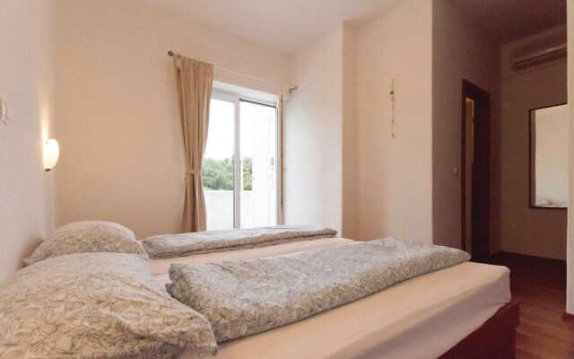 Amazing Home in Barbat With Wifi and 7 Bedrooms