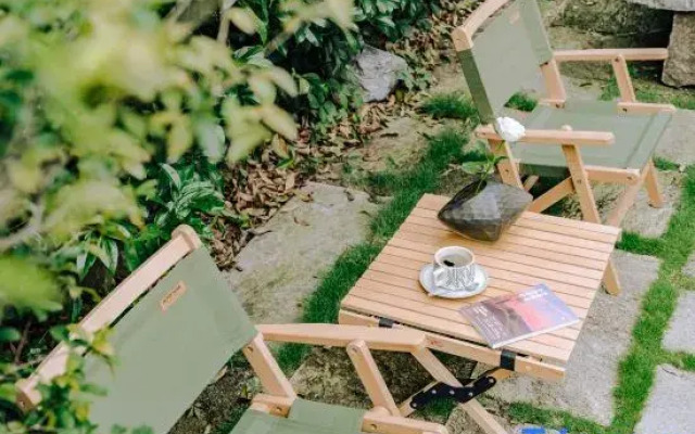 Tengchong Nansu Banshanli Private Tang Hot Spring Homestay