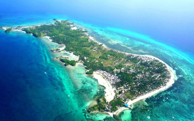 Slam's Garden Dive Resort