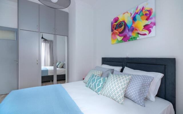 Koukaki Central Apartment