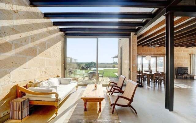 Residence by G Sa Curia Fosca