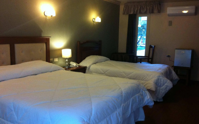 El Prado Hotel