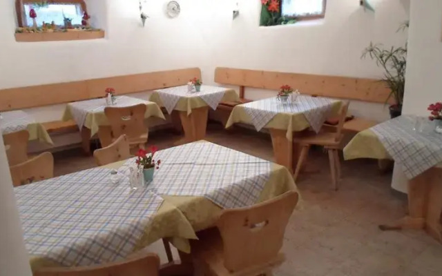 Hotel Garni Chesa Antica