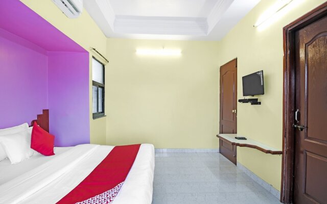 OYO 13926 Hotel Kala Laxmi