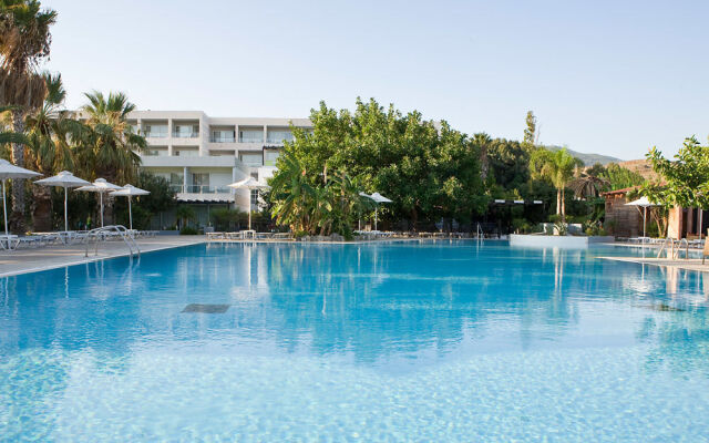 Sun Palace Resort & Spa - All Inclusive