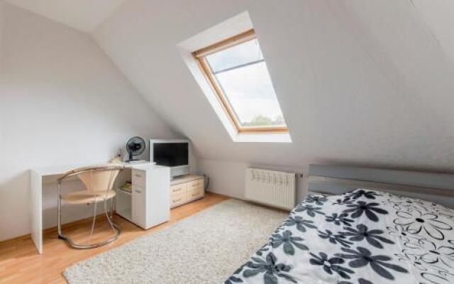3 Private Rooms, 4 Persons (6337)