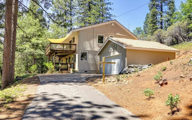 Deck & Gas Grill: Secluded Arnold Cabin Rental!