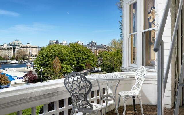 Pendray Inn & Tea House