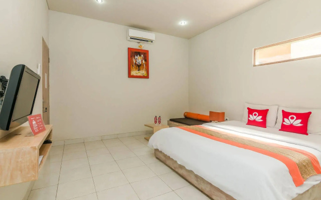 Zen Rooms Ciung Wanara Denpasar Syriath
