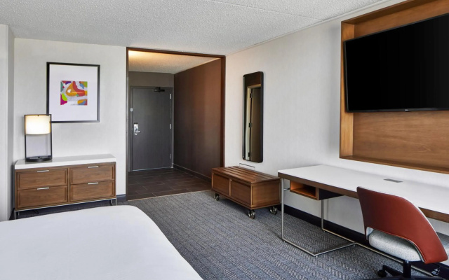 Courtyard By Marriott Detroit Downtown