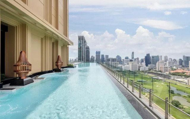 Grande Centre Point Prestige Bangkok