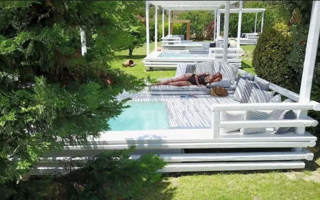 OW Andros - Luxury Suites