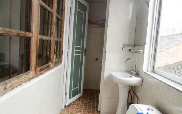 Yangshuo Culture House