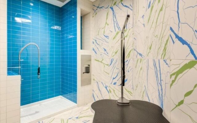 Global Luxury Suites Bethesda Chevy Chase