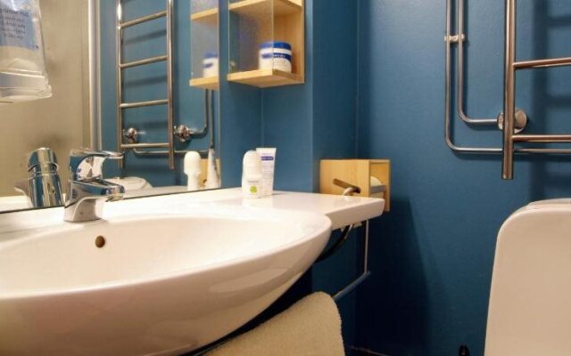 Jugend Home Hotel & Guest Home