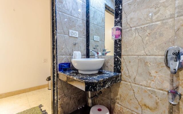 OYO 3323 Hotel Sheetal