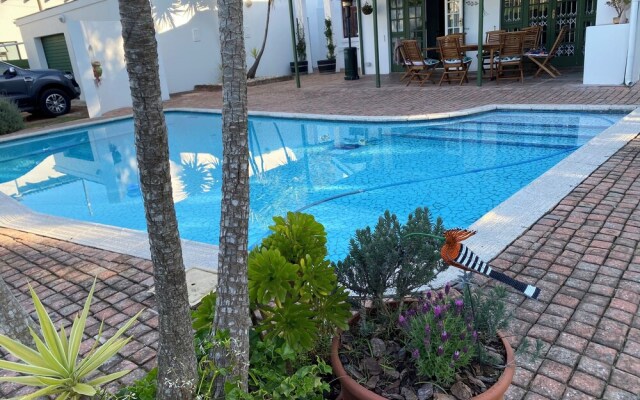 Whistlewood Guest House  Walmer