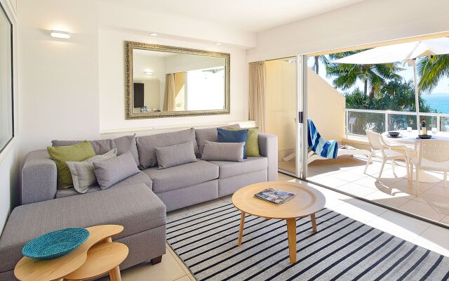 Netanya Noosa Beachfront Resort