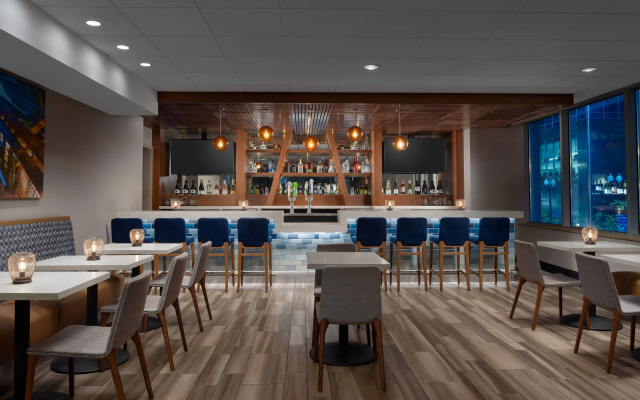 La Quinta Inn & Suites by Wyndham Chicago Downtown