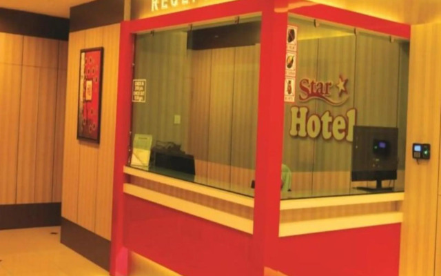 Aero Star Hotel
