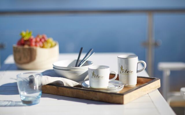 Eleia Seafront Rooms & Villas