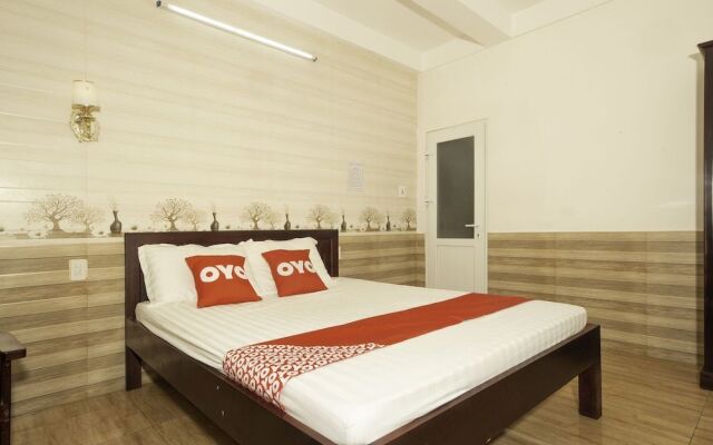 OYO 921 Truong An Motel