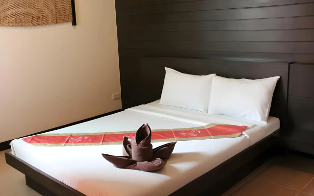 Baan Vor Sumongkol Services Apartment