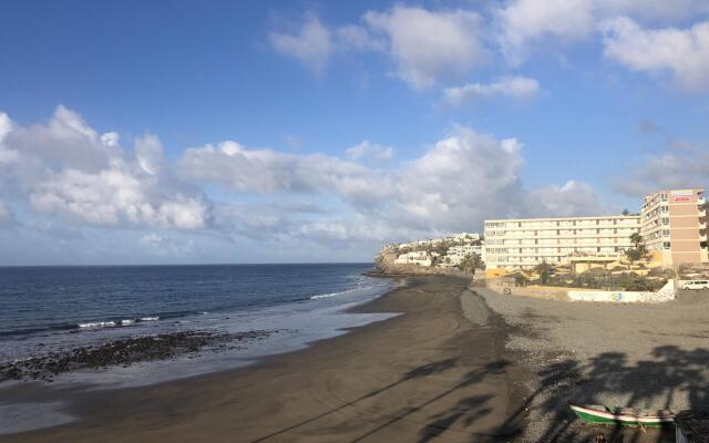 Altamar 53 balcony sea views By CanariasGetaway