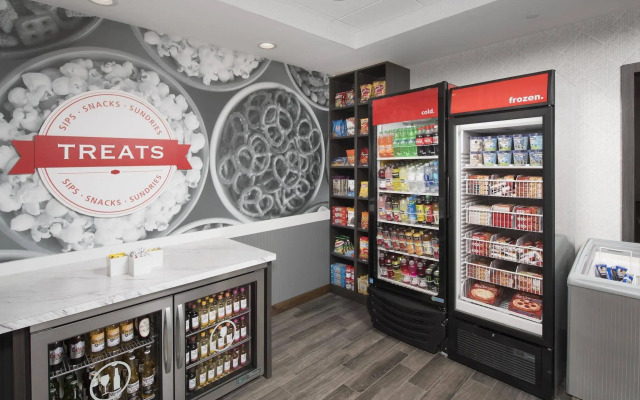 Hampton Inn Miami - Airport East, FL