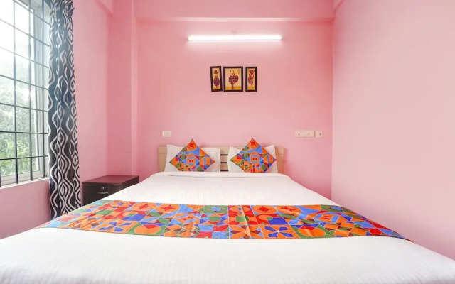 Fabhotel Reem Residency