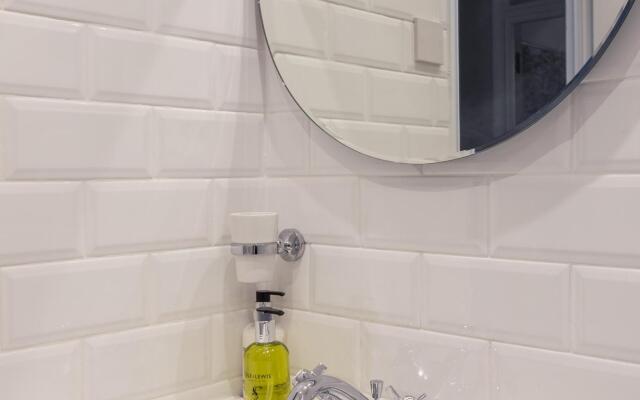 Pembridge Beautiful Garden Flat in Notting Hill