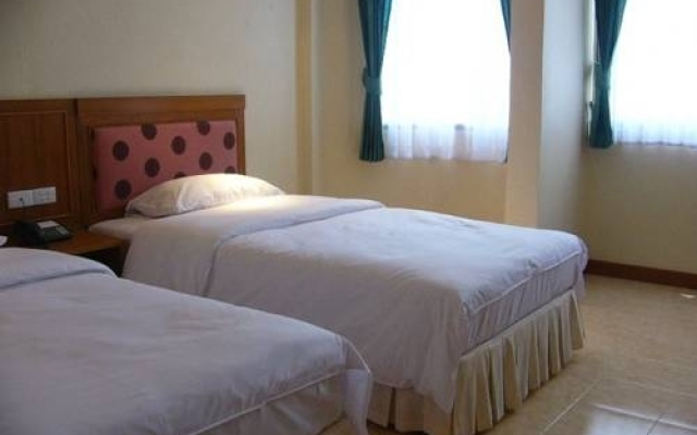 Sunwest Apartment