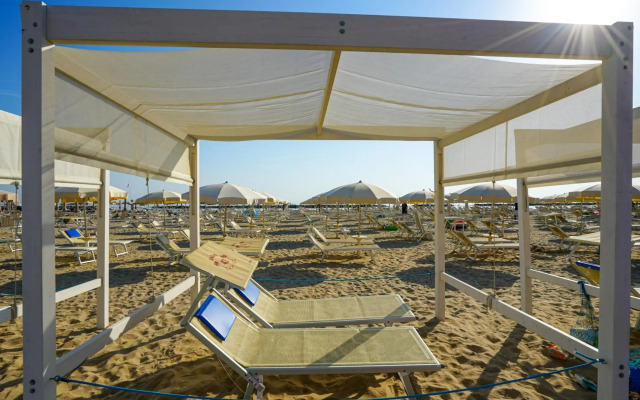 Hotel Dasamo - Dada Hotels
