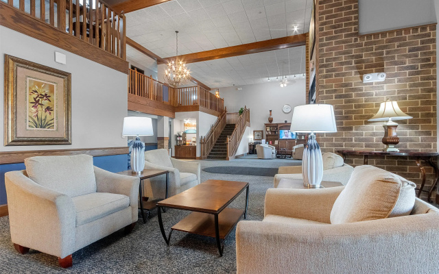 AmericInn by Wyndham Green Bay East
