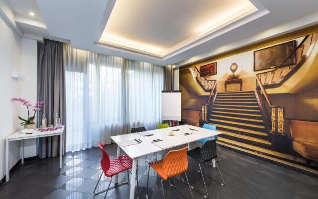 JR Hotels Bologna Amadeus