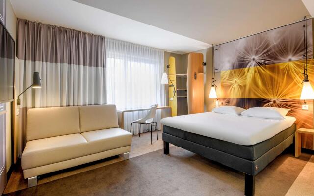 ibis Luebeck City
