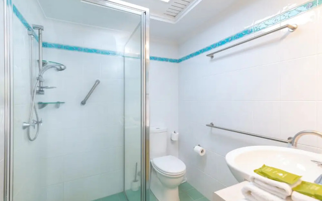 Seascape Holiday-Tropical Reef Apartment