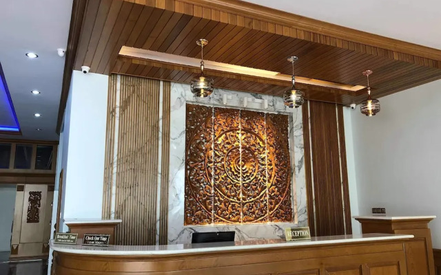 Shwe Pyi Thain Kha Hotel