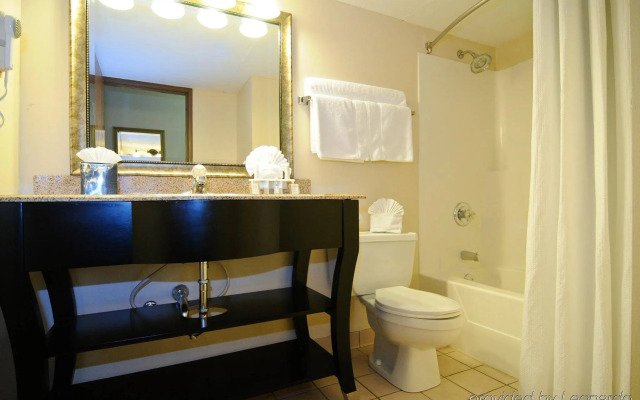 Days Inn & Suites by Wyndham Lafayette IN