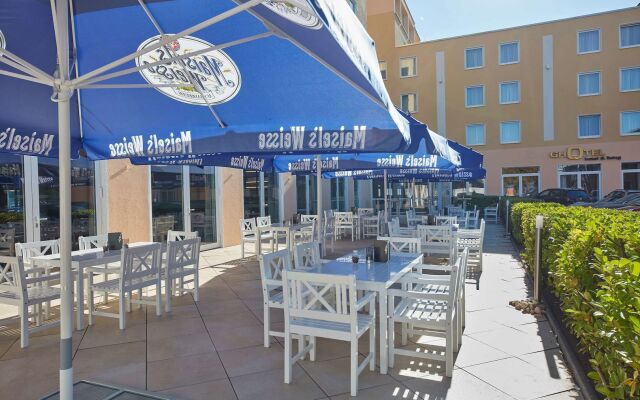 Отель Four Points Flex by Sheraton Goettingen