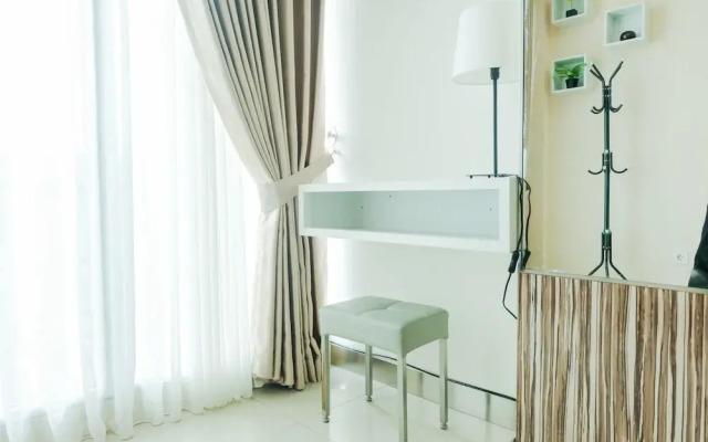 Minimalist Studio Tree Park Apartment near ICE BSD