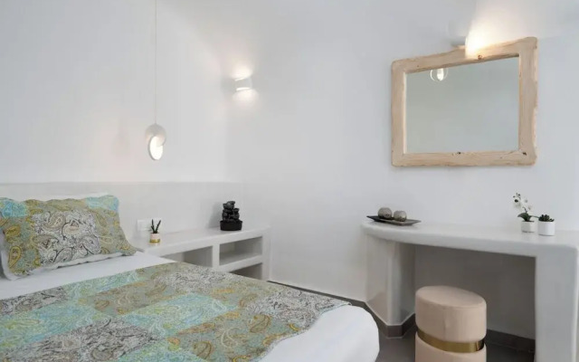 Yiota Collection  3Suites&3Prive Jacuzzi