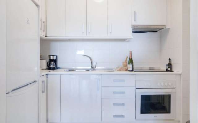 Eden Roc BeachFront Apartments