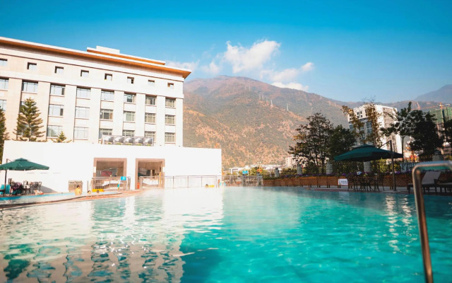 Shimian Hot Spring Hotel