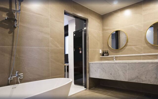 Busanjin Brown-dot hotel