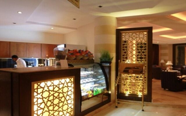 Vera Hotel Apartments