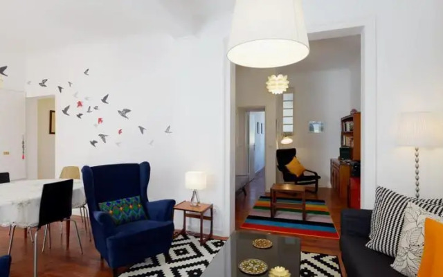 Feels Like Home - Charming in Estrela